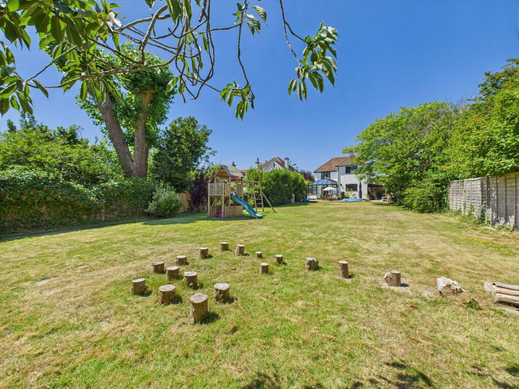 Additional image 30 of Rose Walk, Goring-by-sea, Worthing, BN12 4AT