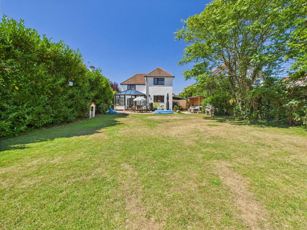 Additional image 31 of Rose Walk, Goring-by-sea, Worthing, BN12 4AT