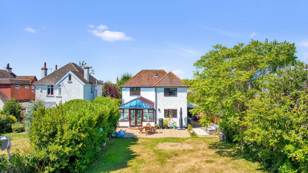 Additional image 33 of Rose Walk, Goring-by-sea, Worthing, BN12 4AT