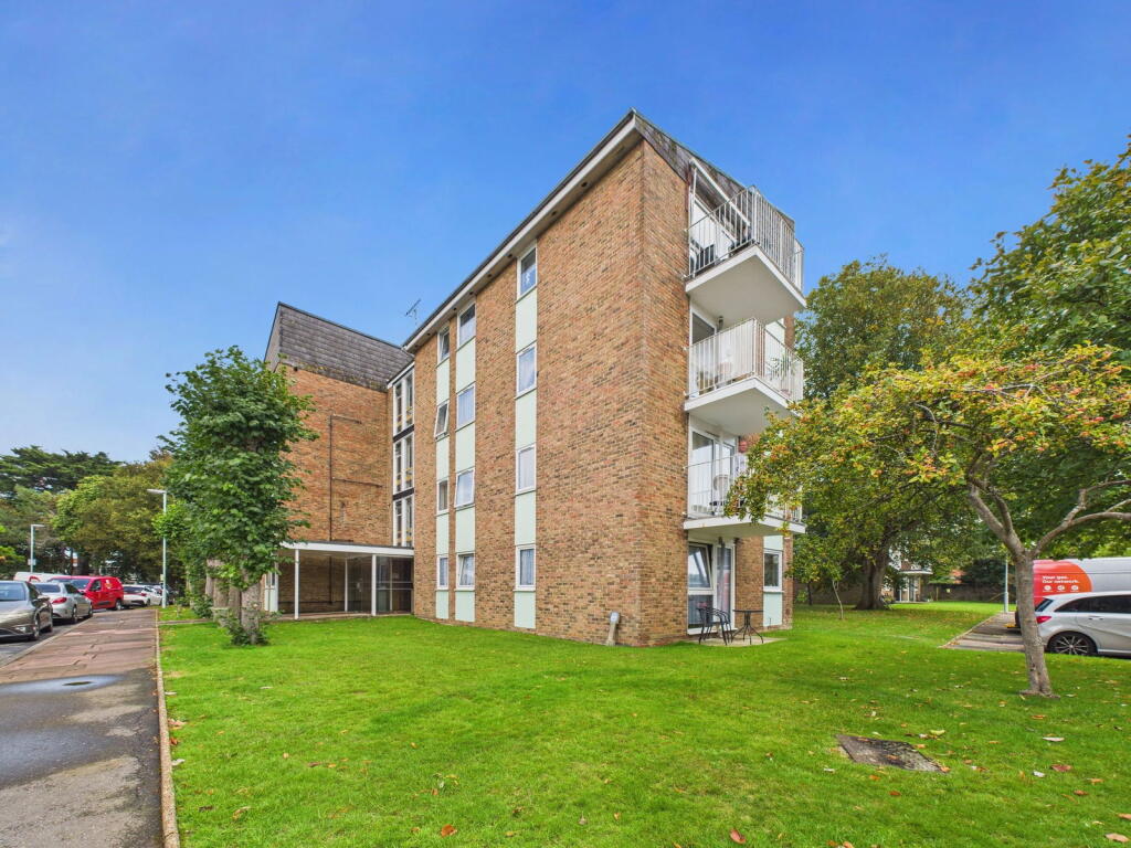 Main image of property: Dorchester Gardens, Worthing, BN11