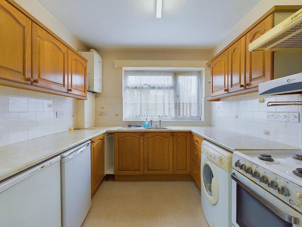 Additional property image - Alinora Avenue, Goring-by-Sea, Worthing, BN12