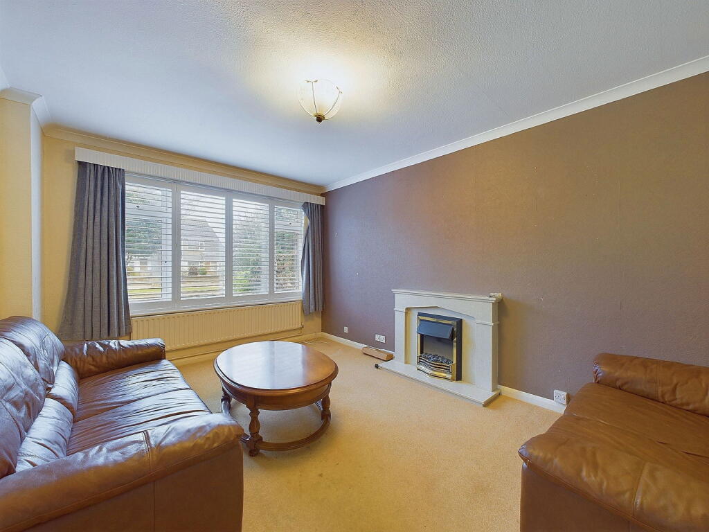 Additional property image - Alinora Avenue, Goring-by-Sea, Worthing, BN12