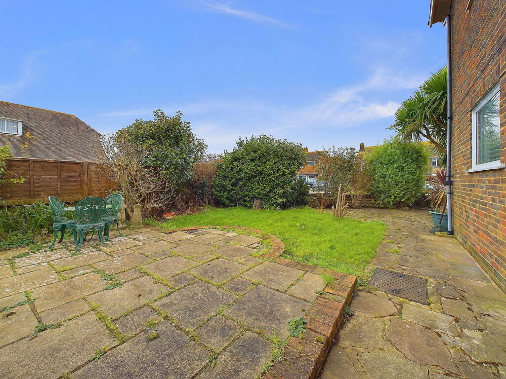 Additional property image - Alinora Avenue, Goring-by-Sea, Worthing, BN12