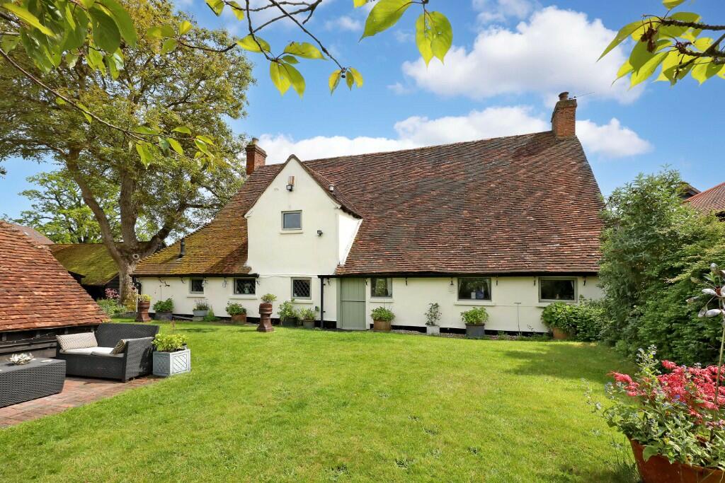 Main image of property: BURGHFIELD COMMON  *Ideal for country life & commuters