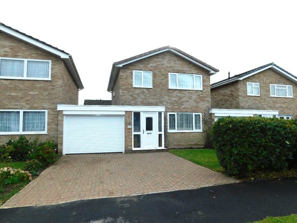 3 bedroom detached house for sale in Great Elms Close, SO45