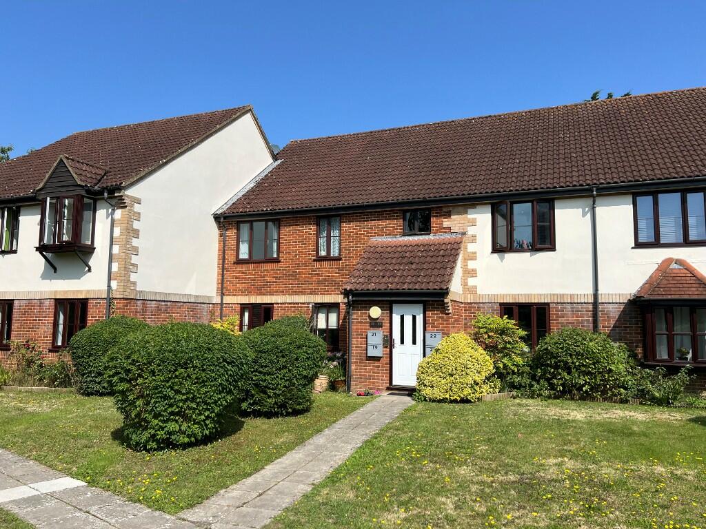Main image of property: Vicarage Road, SO40