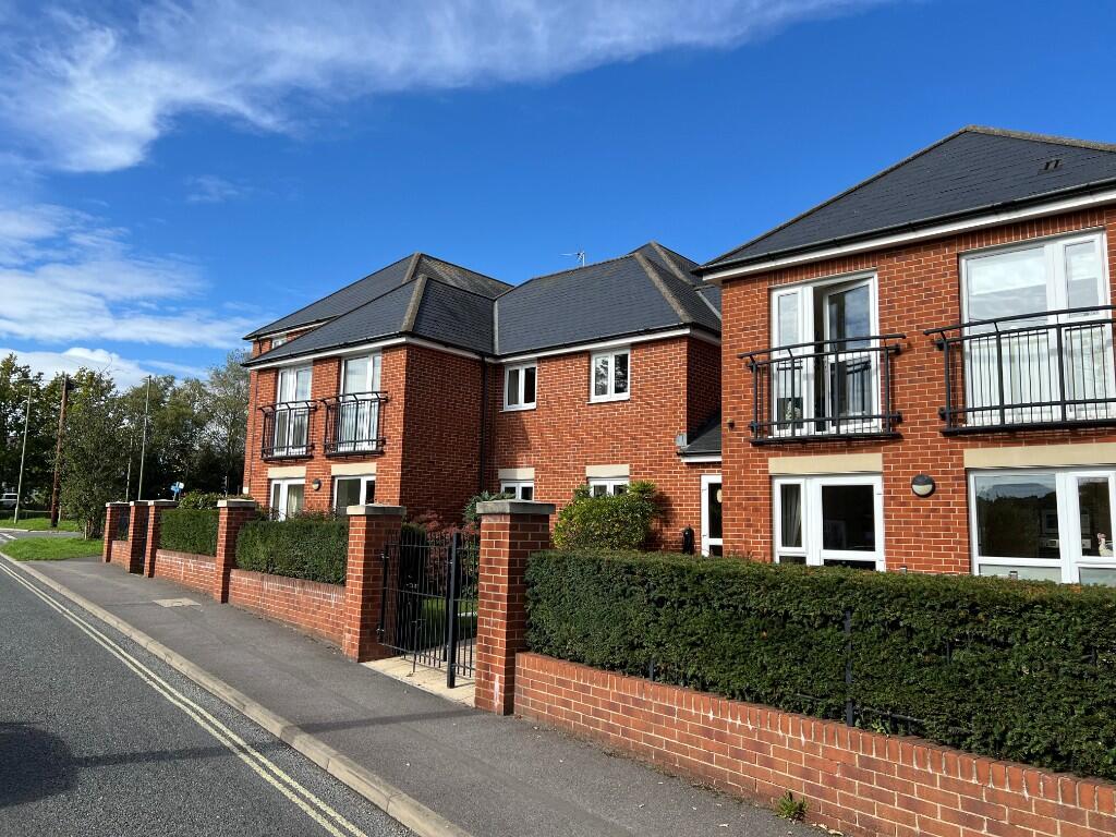Main image of property: Southampton Road, SO45