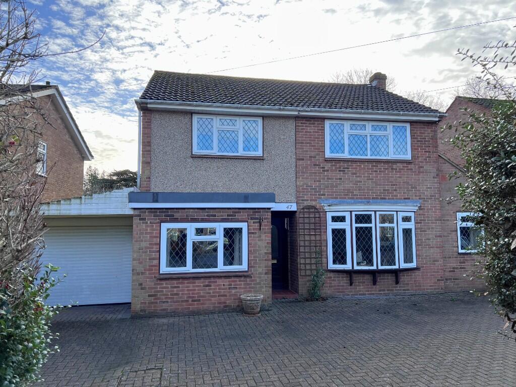 Main image of property: Heatherstone Avenue, SO45