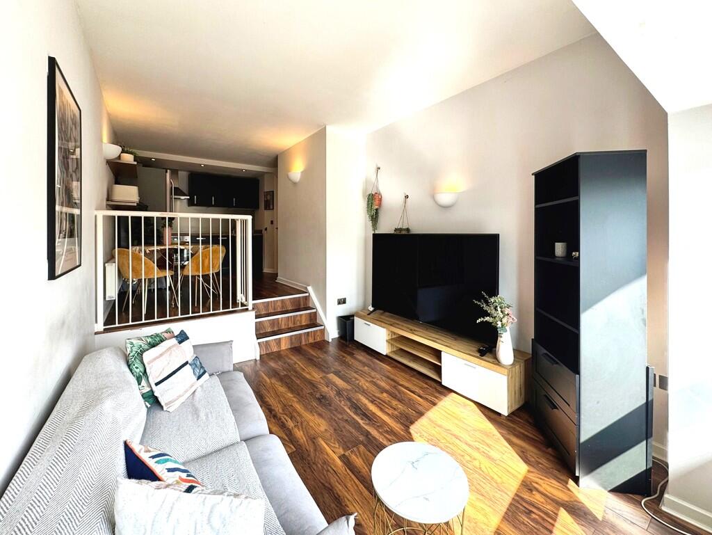 Main image of property: Whitehall Waterfront, 2 Riverside Way