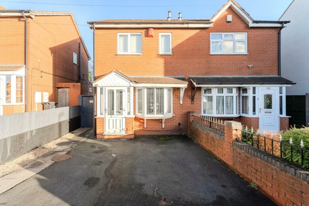 2 bedroom semidetached house for sale in Vale Street, Upper Gornal, DY3
