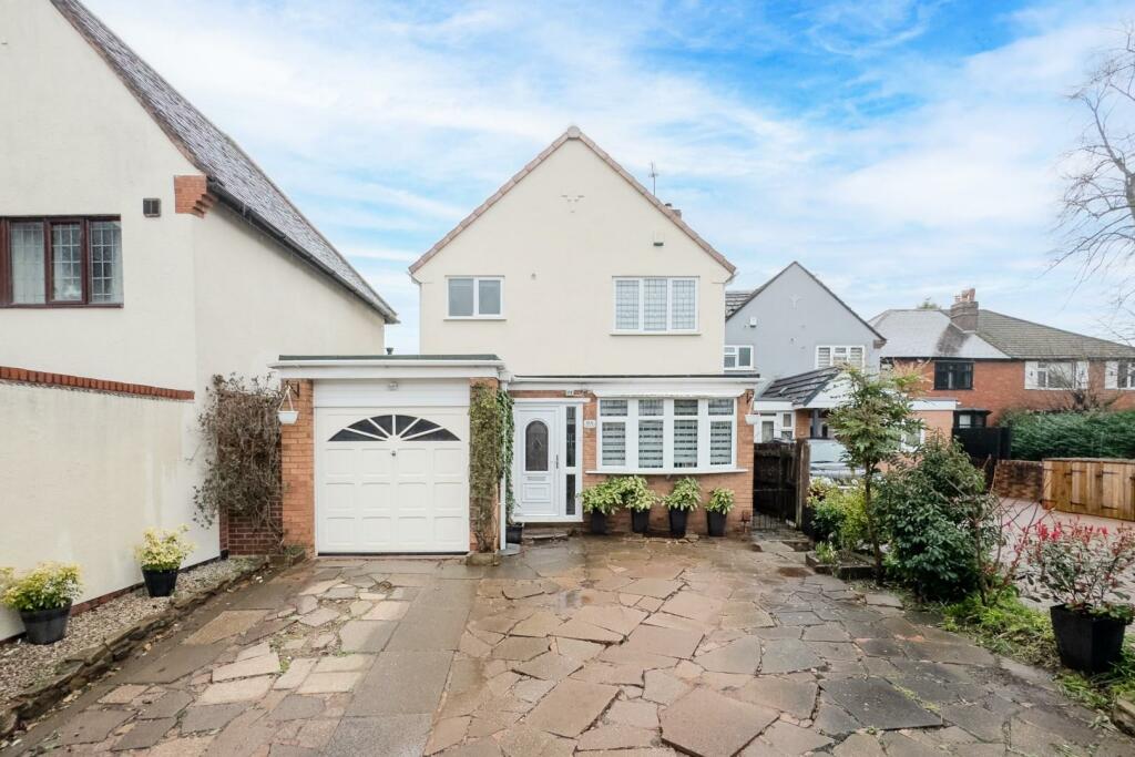 3 bedroom detached house for sale in Mount Road, Penn, WV4