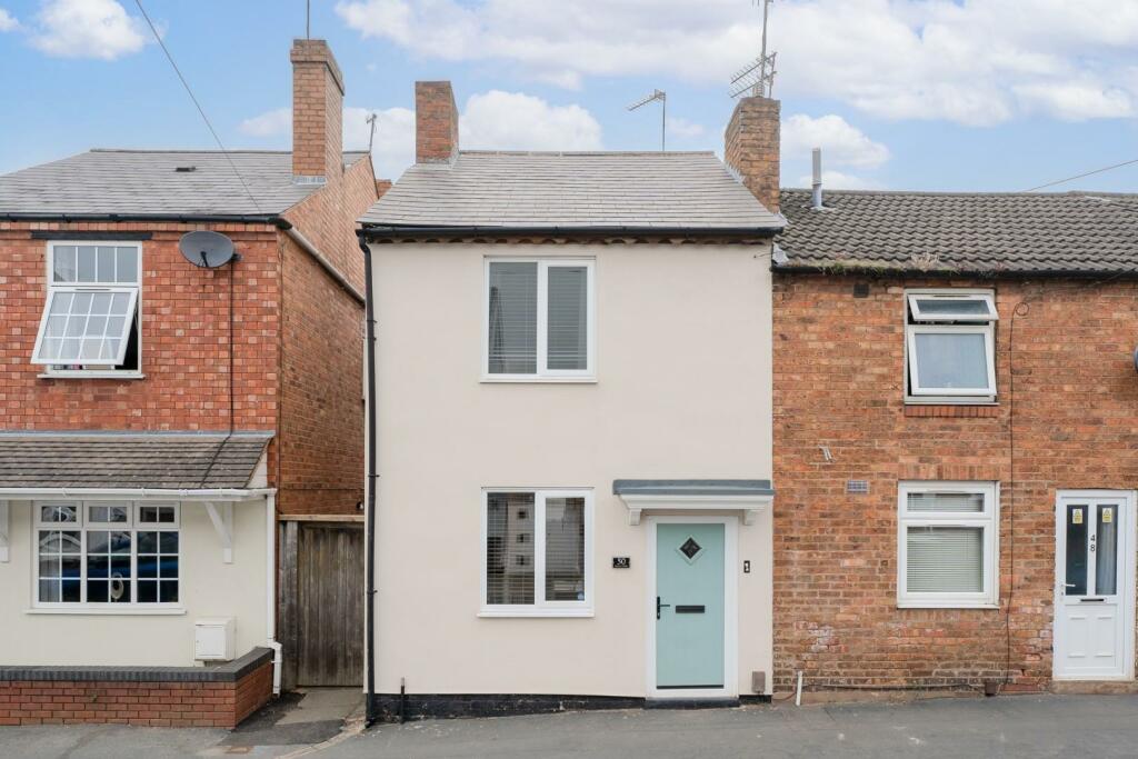 2 bedroom end of terrace house for sale in Brook Street, Gornal Wood, DY3