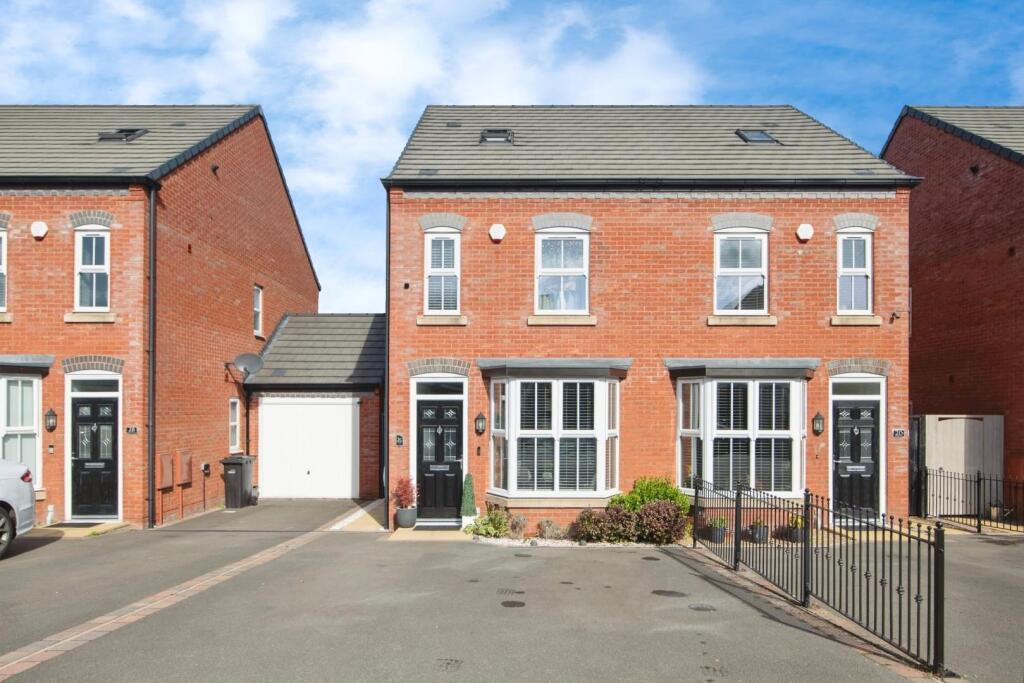 Main image of property: Hopyard Lane, Lower Gornal