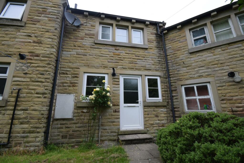 3 bedroom terraced house for rent in 10 Abbots Wood, Heaton, BD9 4AQ, BD9