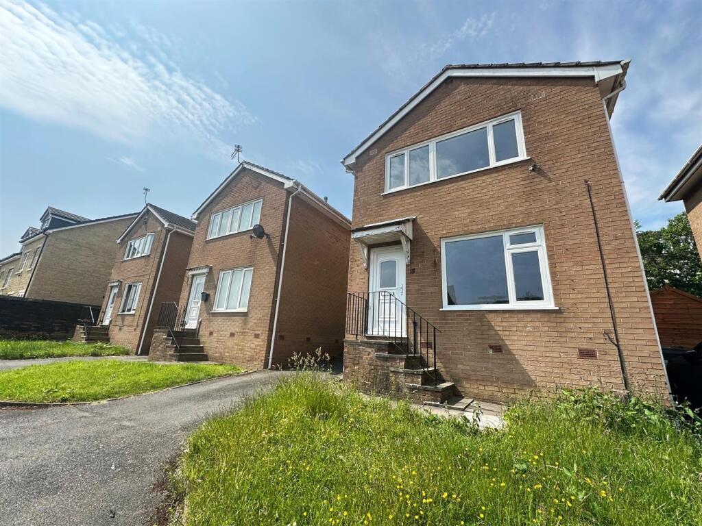 Main image of property: Deanery gardens, Eccleshill