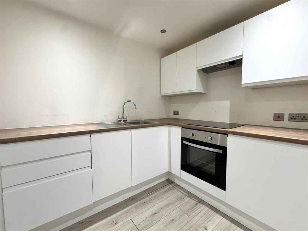 Main image of property: Conditioning House, Cape Street, Bradford, BD1 4QG