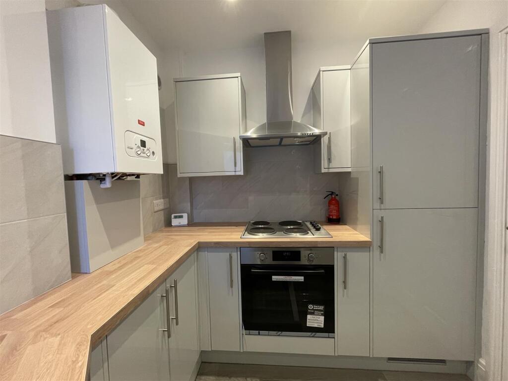 Main image of property: Franklin Road, Harrogate, HG1 5EH