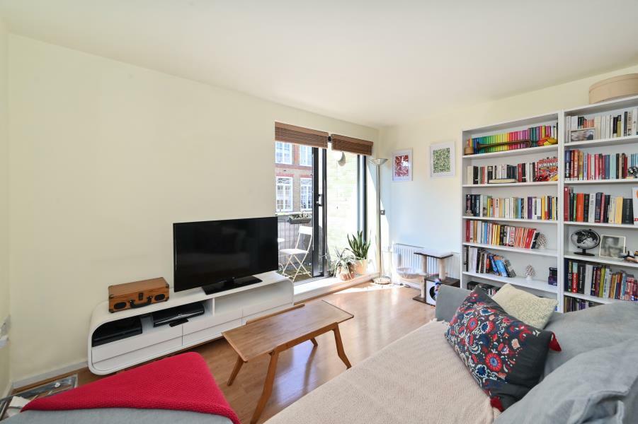 Main image of property: Pelling Street Limehouse E14