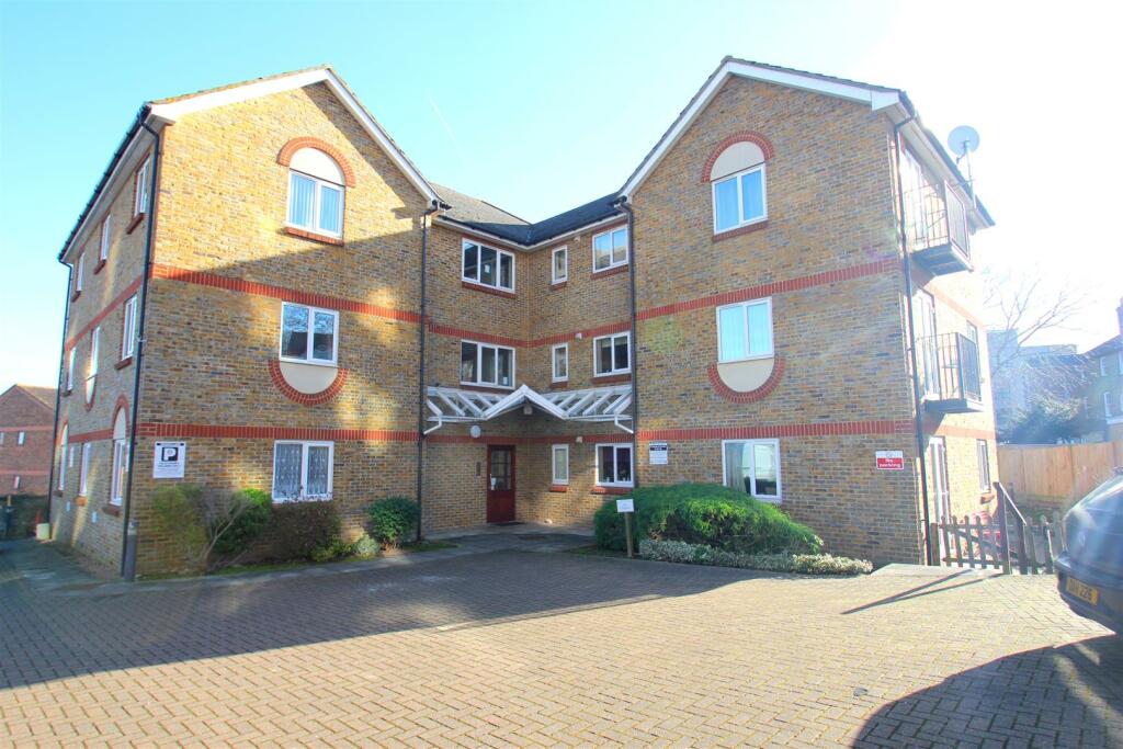 Main image of property: Kentish Court, London Road, Maidstone, Kent