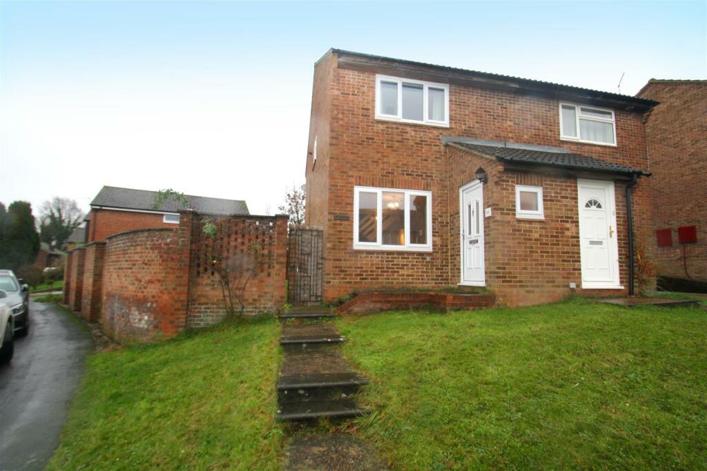 2 bedroom semidetached house for sale in Reinden Grove, Downswood