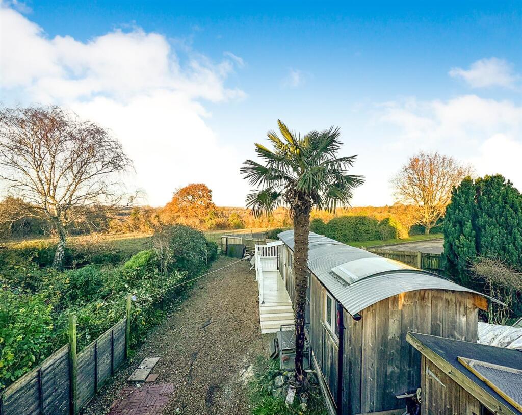 Main image of property: Character Cottage with Annex/Shepherd Hut - Sutton Valence