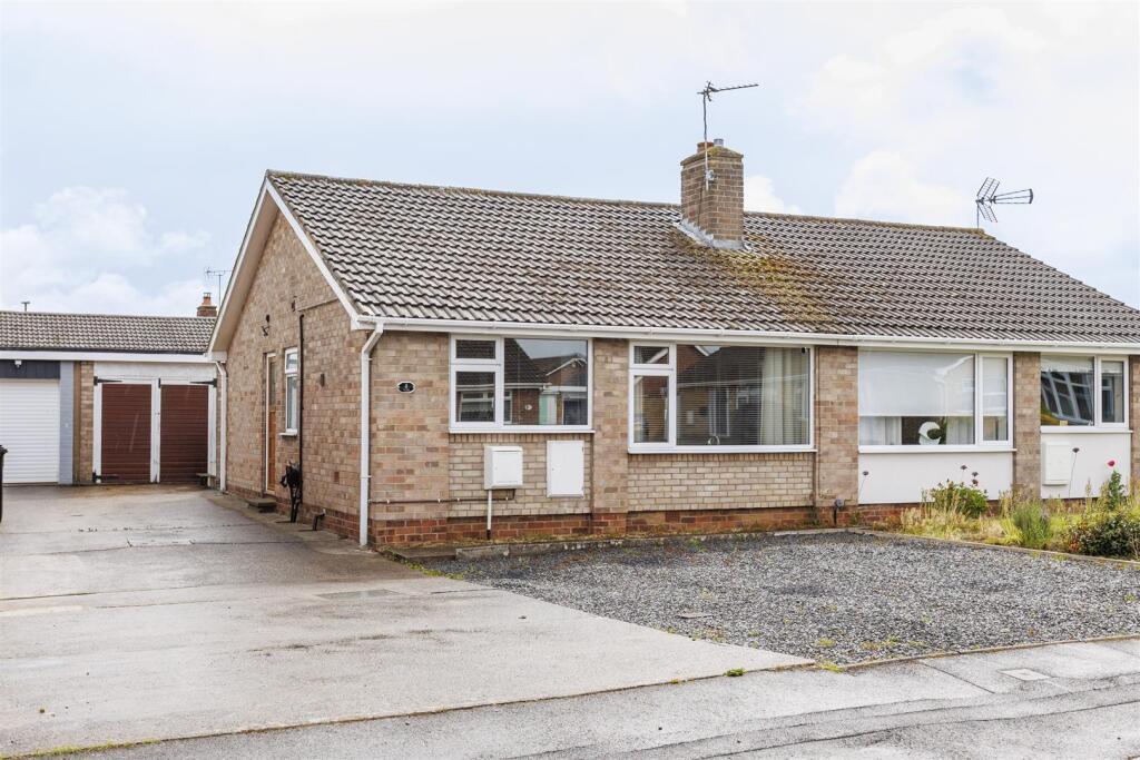 Main image of property: De Grey Place, Bishopthorpe, York