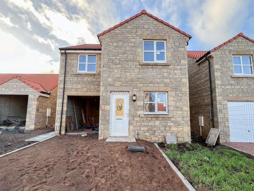 3 bedroom detached house for sale in Goldstone, BerwickUponTweed, TD15