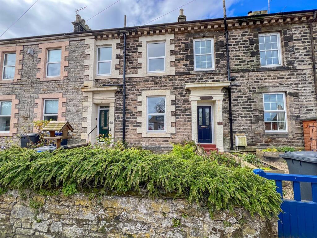 2 bedroom terraced house for sale in Main Street, Spittal, TD15