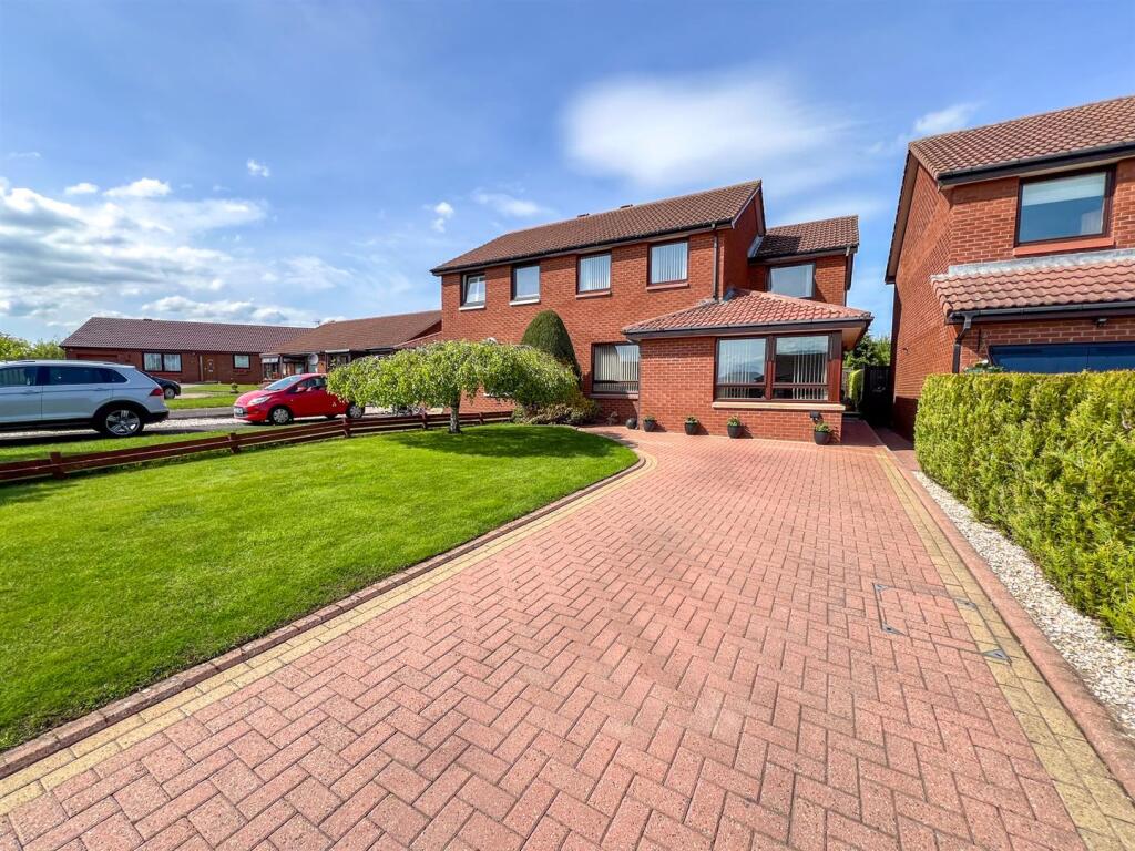 Main image of property: 14 Roddam Court, Tweedmouth