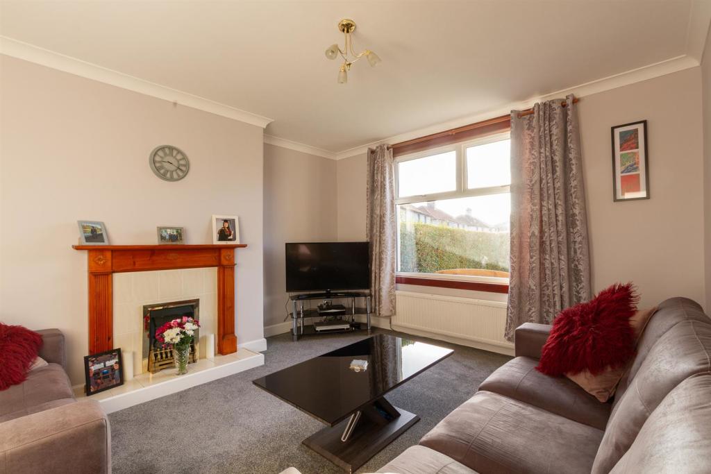 3 bedroom semidetached house for sale in West End Road, Tweedmouth