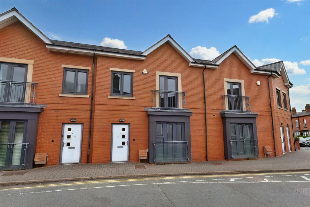 2 bedroom house for sale in Greenfield Road, Harborne, Birmingham, B17