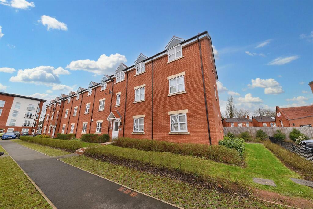 2 bedroom apartment for sale in Bowthorpe Court, Escelie Way,, B29