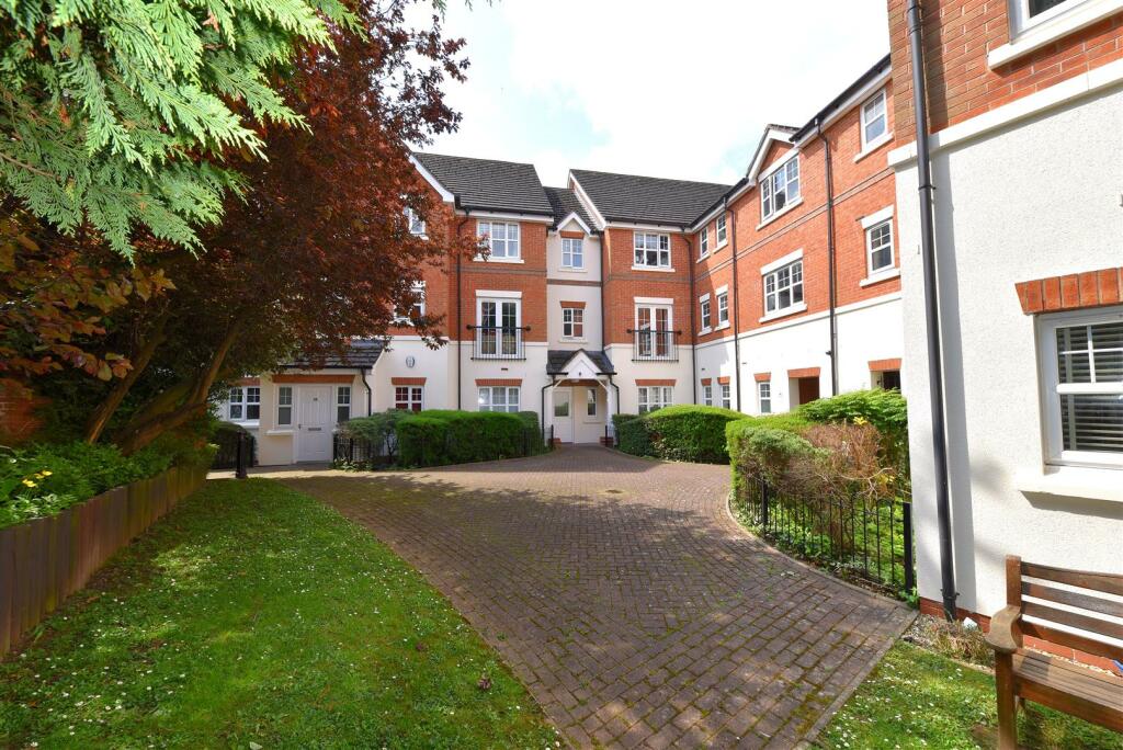 2 bedroom flat for sale in 1c Lords, Lordswood Road, Harborne, B17 9RP, B17