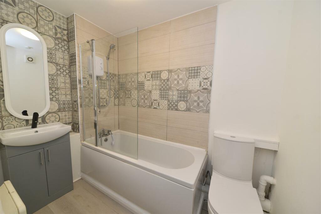 Additional property image - Savoy Close, Harborne, Birmingham