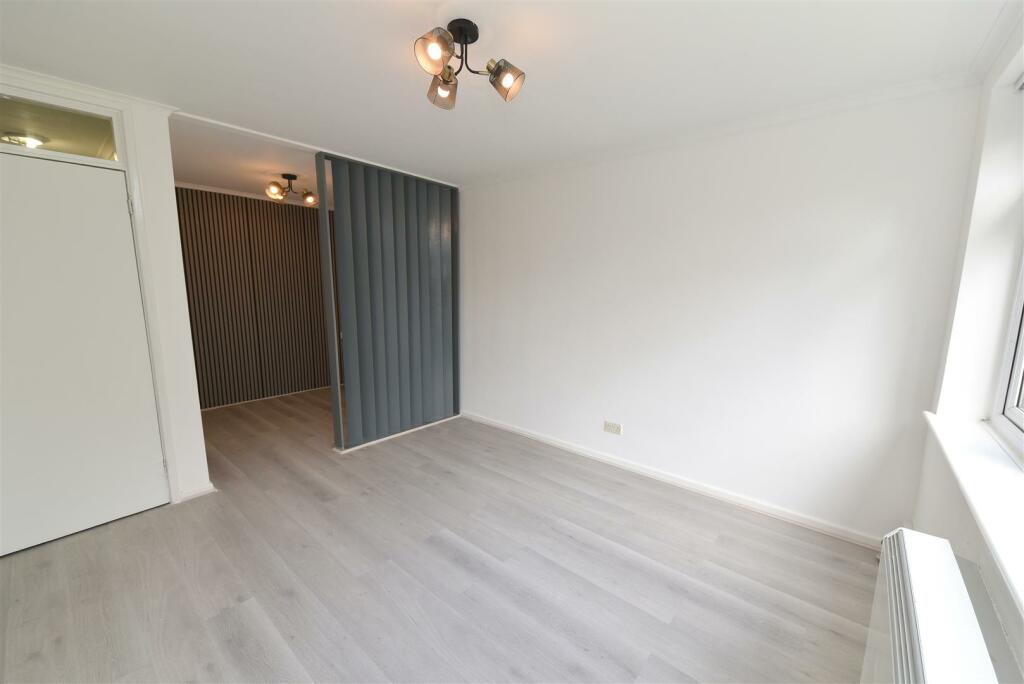 Additional property image - Savoy Close, Harborne, Birmingham