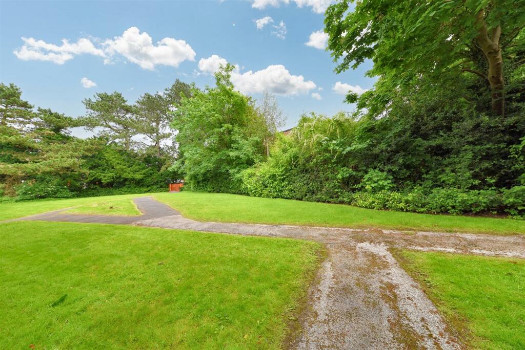 Additional property image - Savoy Close, Harborne, Birmingham