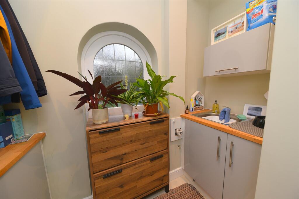 Additional property image - High Brow, Harborne, Birmingham