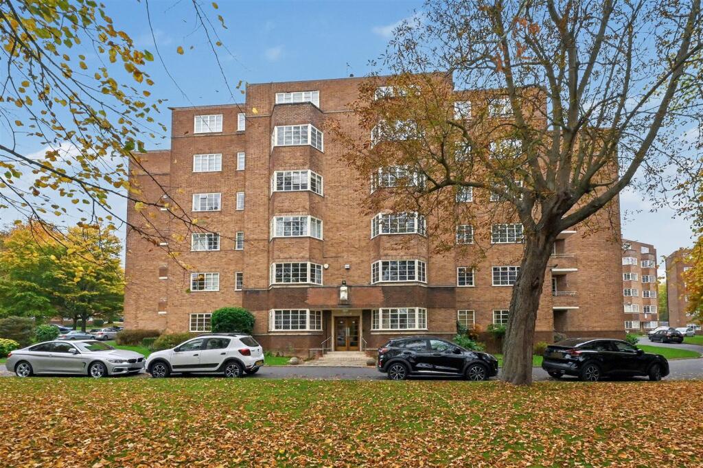Main image of property: Viceroy Close, Edgbaston, Birmingham