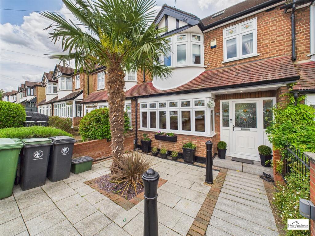 Main image of property: Turpins Lane, Woodford Green