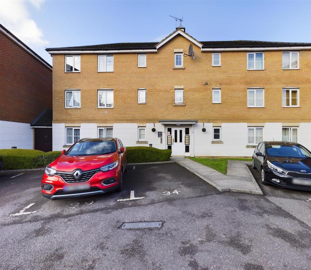 Main image of property: Sachfield Drive, Chafford Hundred