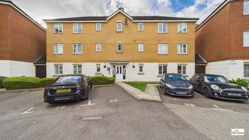 Main image of property: Sachfield Drive, Chafford Hundred