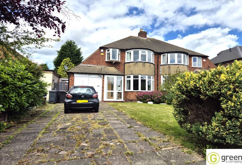 3 bedroom semi-detached house for rent in Halton Road, Sutton Coldfield, West Midlands, B73