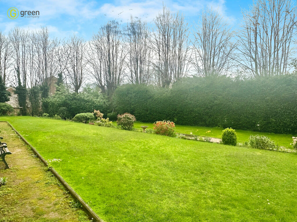 Additional property image - Kennedy Close, Sutton Coldfield