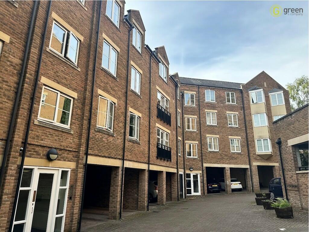 2 bedroom apartment for sale in Caversham Place, Sutton Coldfield, B73