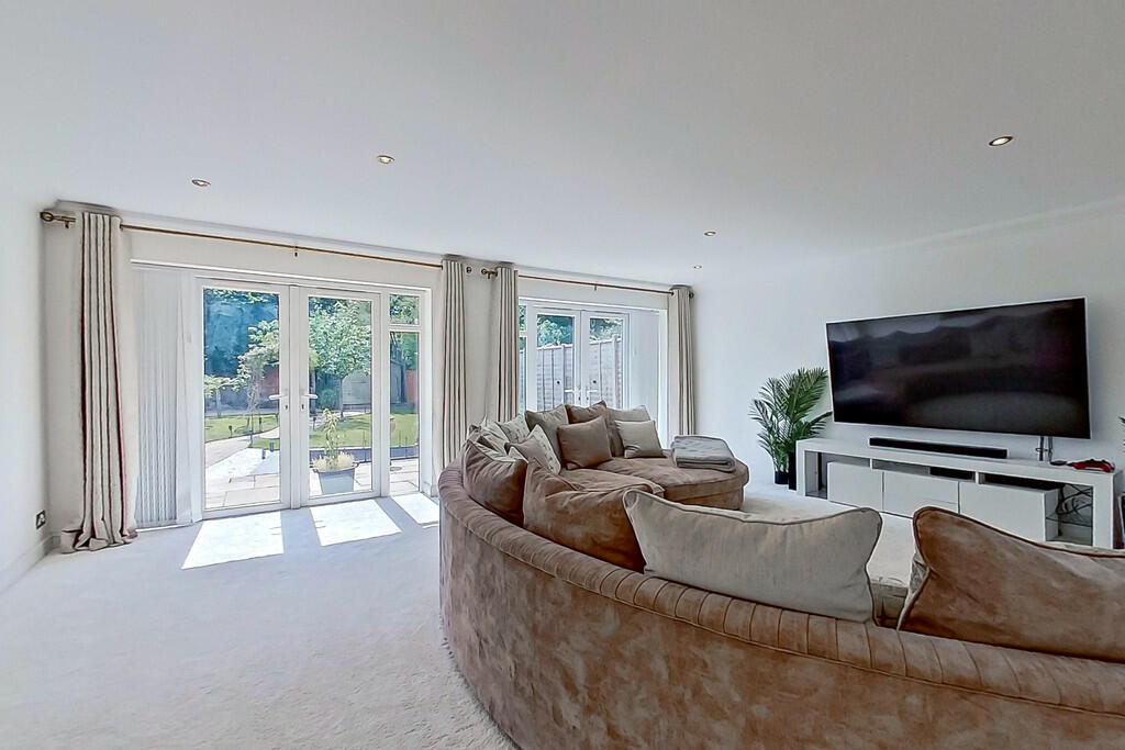 Additional property image - Oakhurst Road, Sutton Coldfield