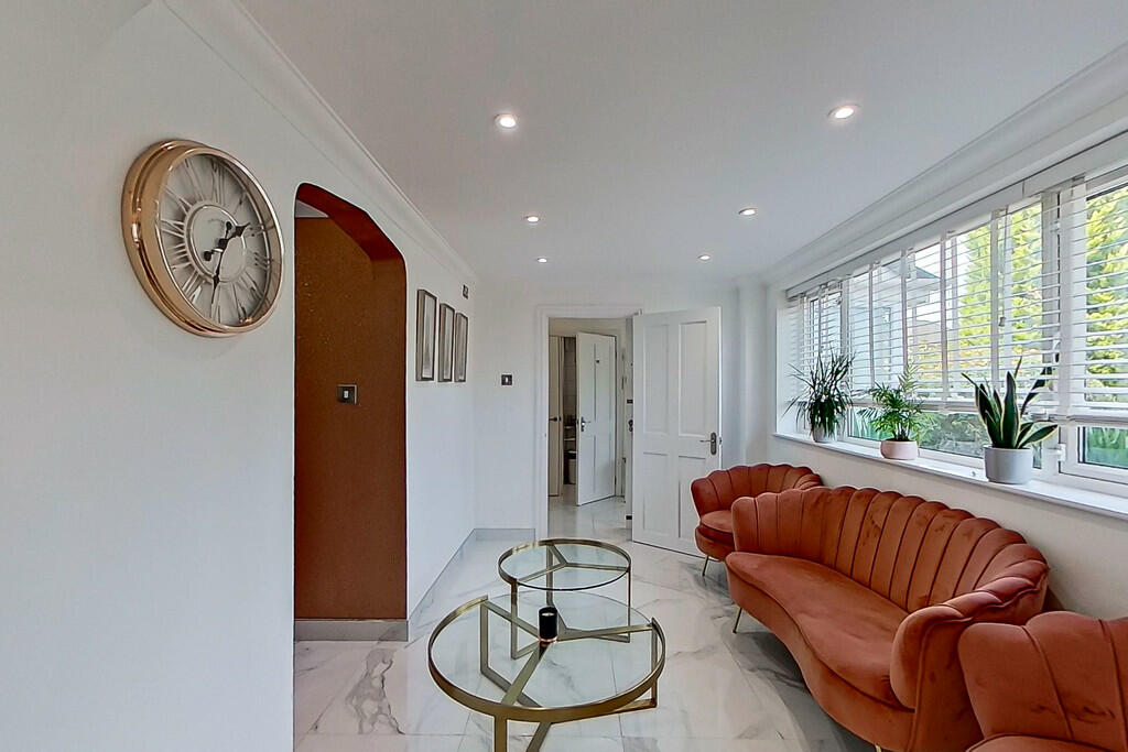 Additional property image - Oakhurst Road, Sutton Coldfield