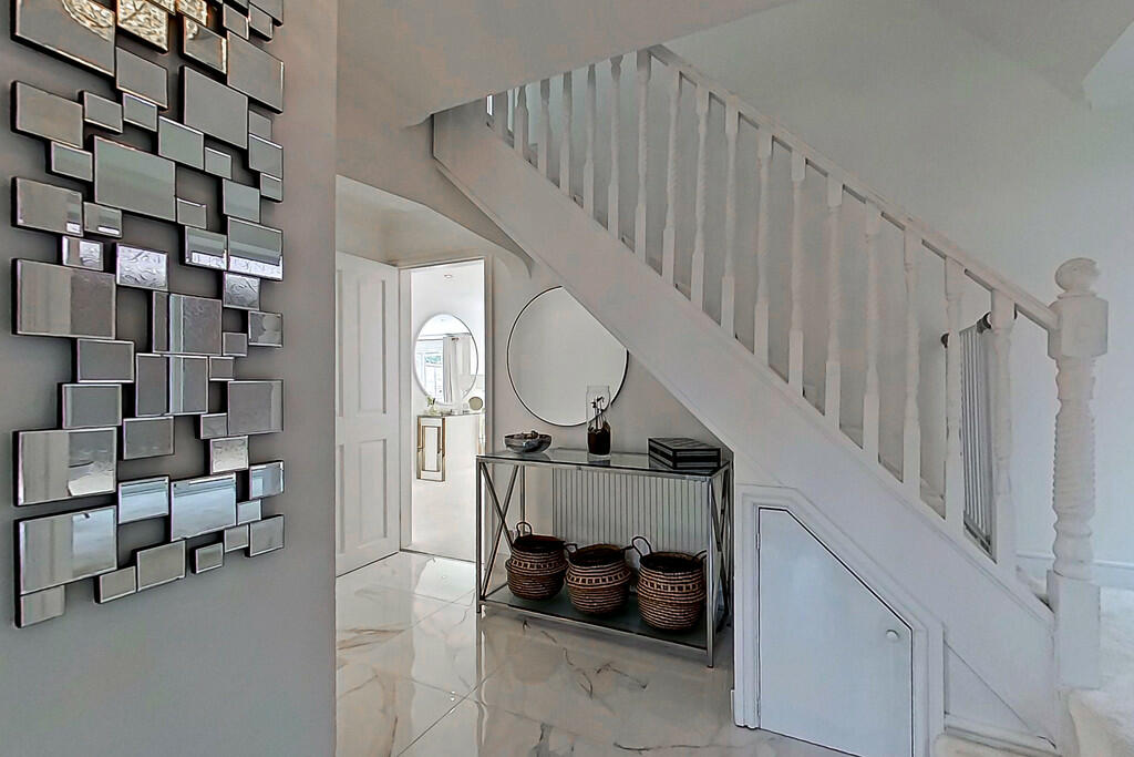 Additional property image - Oakhurst Road, Sutton Coldfield