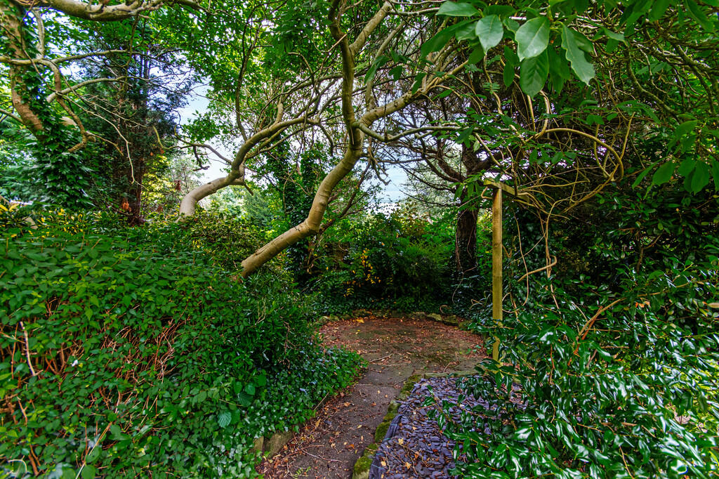 Additional property image - Goldieslie Road, Sutton Coldfield