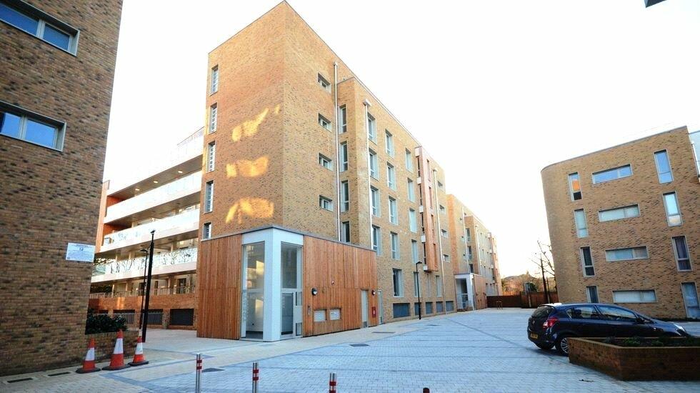 1 bedroom apartment for sale in Medway House, 7 Kidwells Close