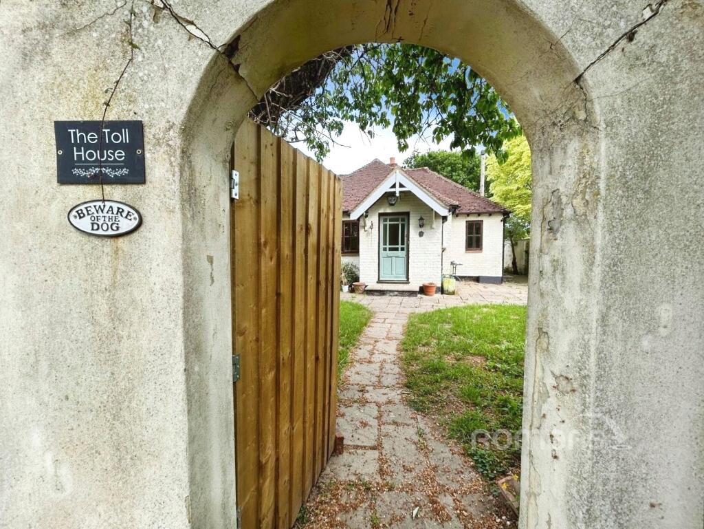 Main image of property: Sutton Road, Cookham, Maidenhead